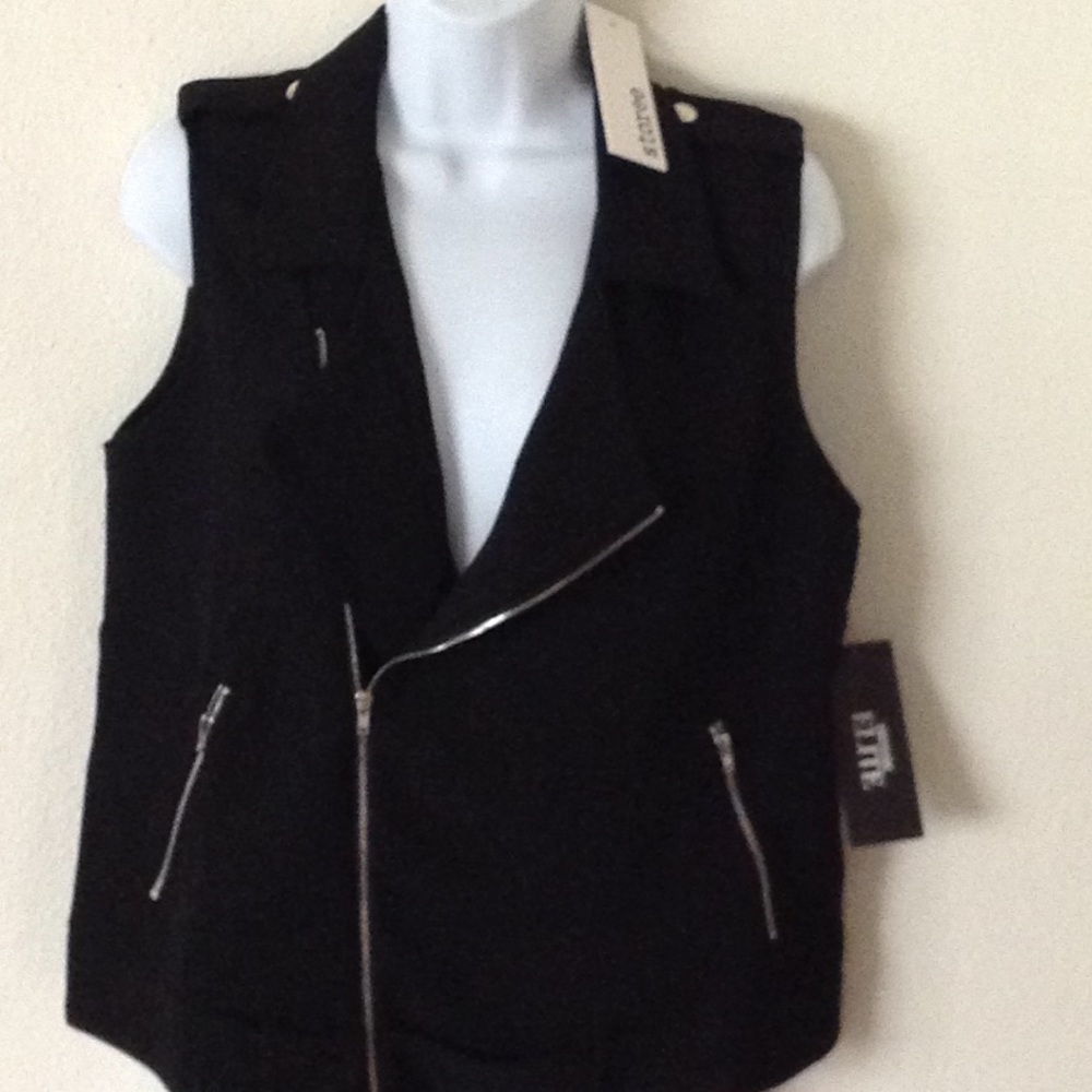 Black polyester moto vest